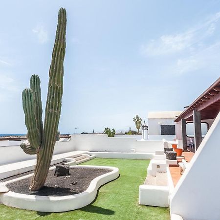 Magnifica Villa Al Lado Del Mar Арресифе Экстерьер фото