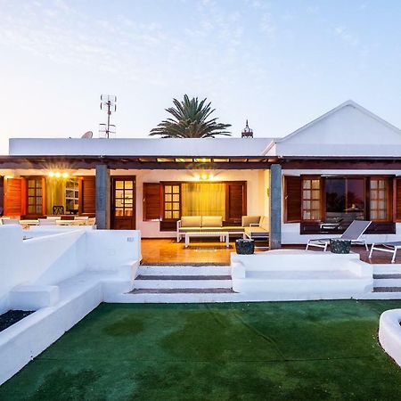 Magnifica Villa Al Lado Del Mar Арресифе Экстерьер фото